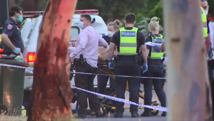 MELBOURNE KUZEYİNDE BIÇAKLAMA Anne ve Kızı (6) öldü