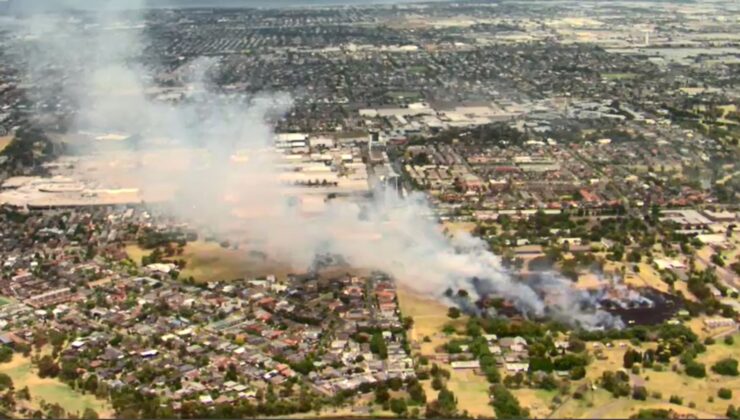 Maribyrnong’da YANGIN hızla yayılıyor UYARIYA DİKKAT!
