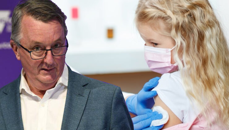 Çocukların aşı randevuları ertelendi!