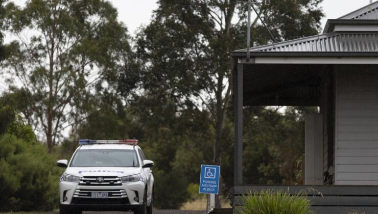 Victoria’da bir sağlık kliniğini kundaklandı