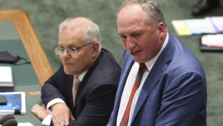 Başbakan Yardımcısı, Başbakan’a ‘ikiyüzlü ve yalancı’ derse!