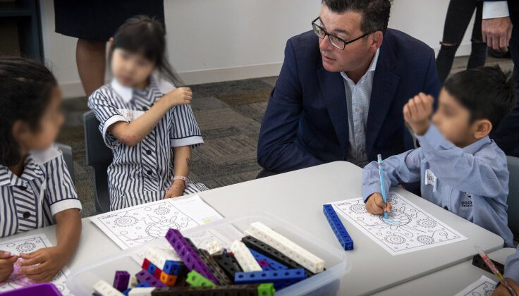 OKUL EBEVEYNLERİNE 3. DOZ ZORUNLU MU? Andrews ‘özür’ diledi