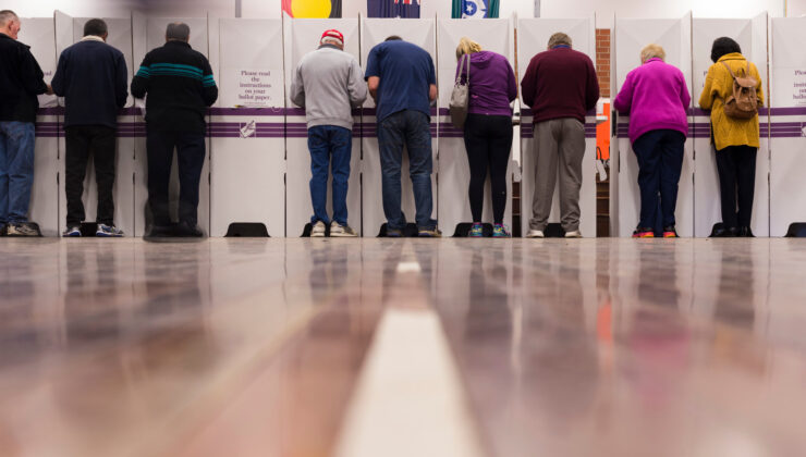 Avustralyalılar, ülkenin tarihindeki en büyük seçimde oy kullanacak