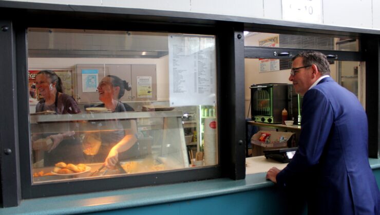 COVID-19 güncellemesi TÜM EYALET VE BÖLGELER Çocuklarda 2.Aşı başladı