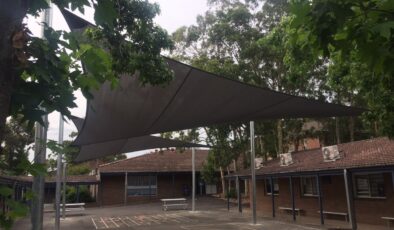 COVID’DEN TEKRAR KAPANAN OKULLAR VE ÖĞRETMEN SIKINTISI