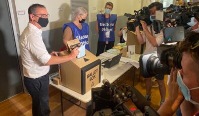 AVUSTRALYA’DA SEÇİM HEYECANI  Liderler oylarını kullandı