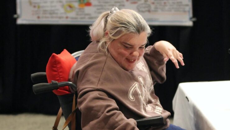 ENGELLİ BİR KADIN BAKICISININ ELİNDE YAŞADIKLARINI ANLATTI