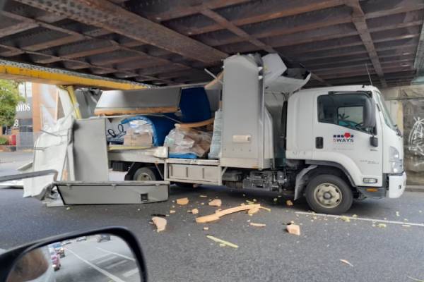 Montague Street köprüsünde yine oldu