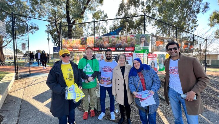 Avustralyalılar sandık başına gitti
