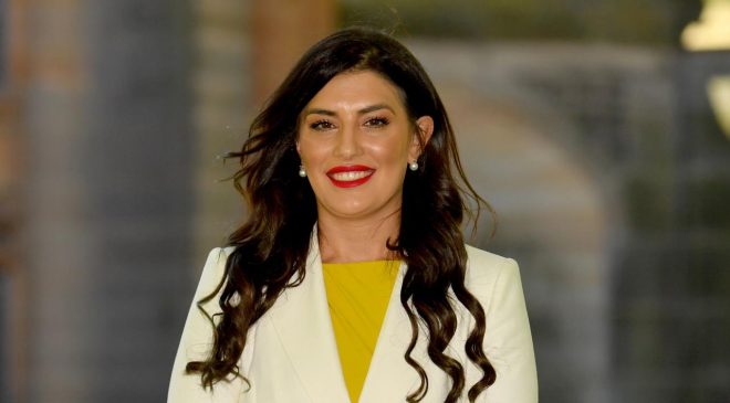 BAKAN GÖREVDEN ATILDI İddia yetti ve soruşturma başladı!