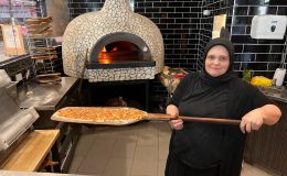 ROXBURGH PARK’TAKİ YENİ LEZZET Taş fırında Pizza, pide ve Lahmacun