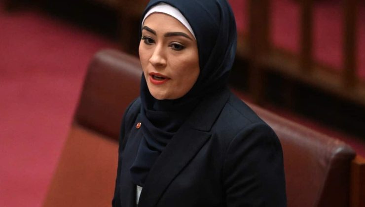Fatima Payman ‘GENÇ KIZLAR BAŞÖRTÜNÜZÜ GURURLA TAKIN’