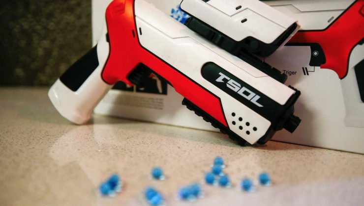 OYUNCAK SİLAH DOĞRULTAN ÇOCUK TUTUKLANDI