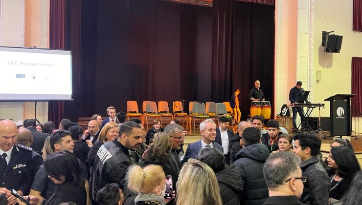 Kalıcı vize bekleyen binlerce mülteci hala belirsizlik içinde yaşıyor