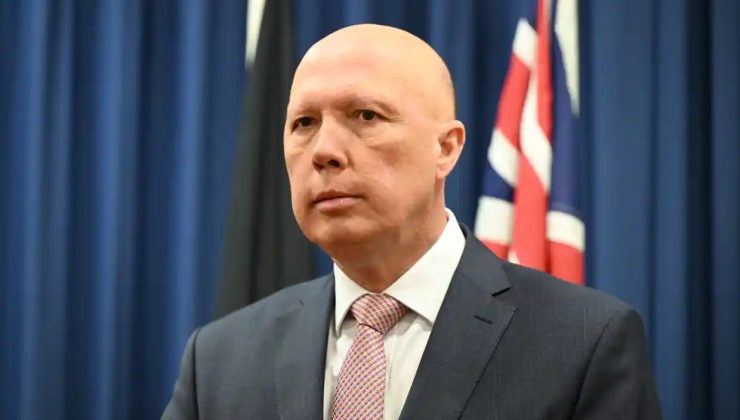 EŞCİNSEL ÖĞRETMENLER DİNİ OKULLARDA GÖREV YAPMALI MI?