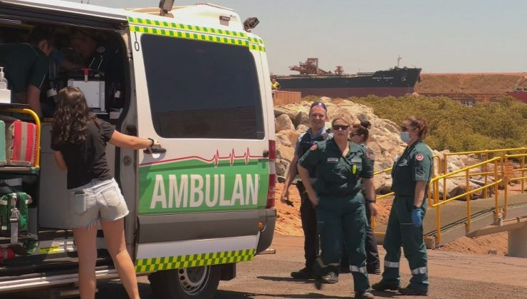 KÖPEKBALIĞI BALIKÇIYA SALDIRDI Durumu ciddi