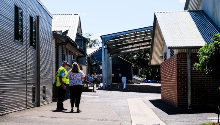 SYDNEY OKULUNDA PATLAMA Ağır yaralılar var