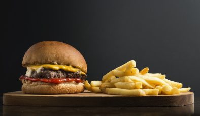 OKULLARA yakın FAST FOOD noktaları yasaklansın!