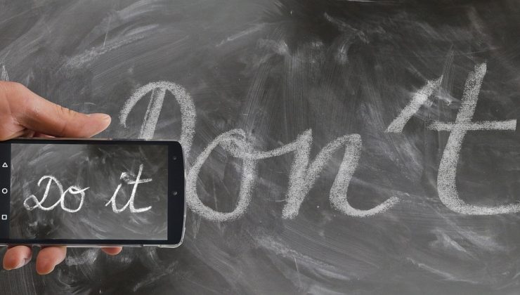 OKULLARDA TELEFON YASAĞI BAŞLADI Eyaletler ve kurallar