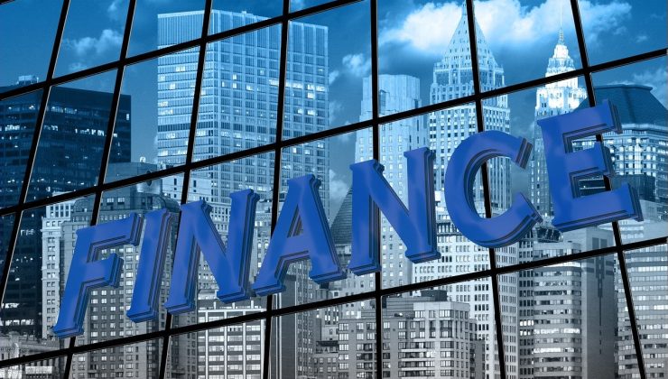 BANKALAR FAİZLERİ YÜKSELTTİ