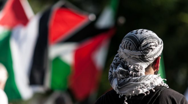 Eyalet Kütüphanesinden keffiyeh ÖZRÜ