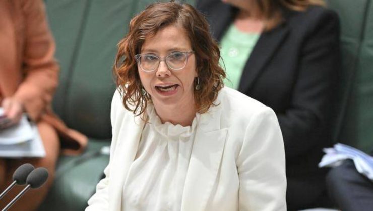 Engelliler için iş bulma yollarına odaklanılacak