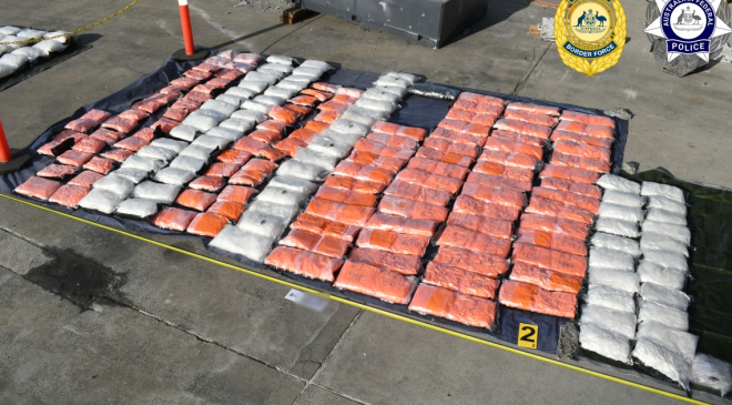 NSW POLİSİ konteyner içinde $828 milyon Uyuşturucu