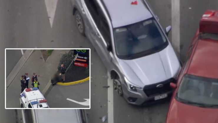 Melbourne Maskeli ve Palalı Gençler Dehşet Saçtı