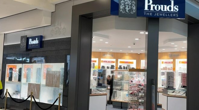 Westfield Airport West’te Kuyumcu Soygunu