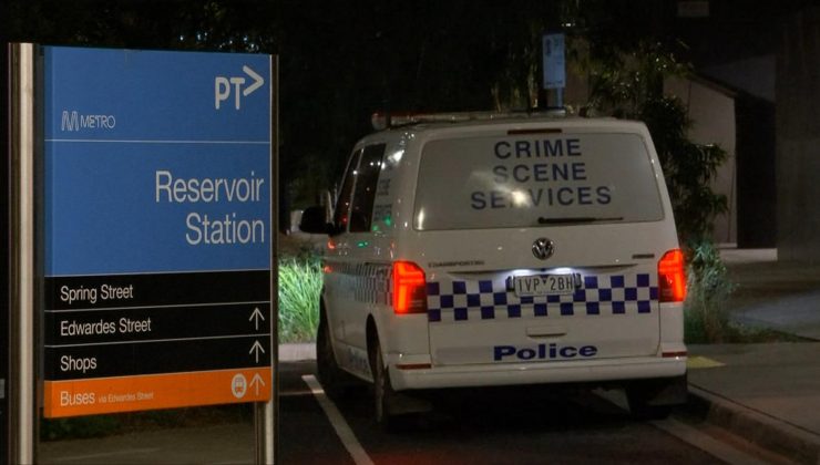 Tren İstasyonunda Bıçaklı Saldırı: Bir Kişi Yaralı