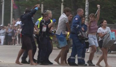 Sydney’de üçüncü köpekbalığı saldırısı