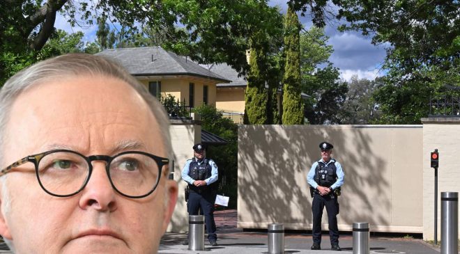 Albanese’ye bomba tehdidi: Polis evi aradı