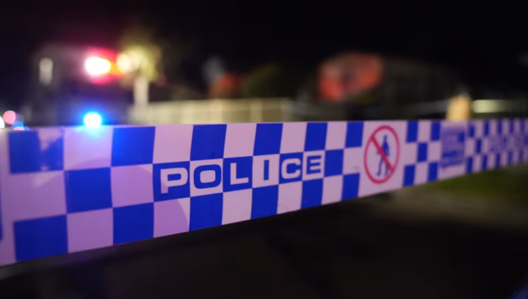 ŞÜPHELİ ÖLÜM evin dışında ağır yaralı bulundu