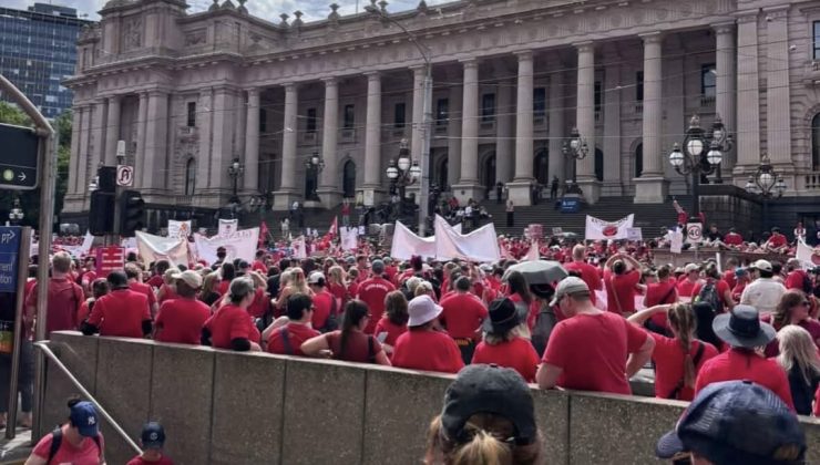 40 Bin Öğretmen Sokakta